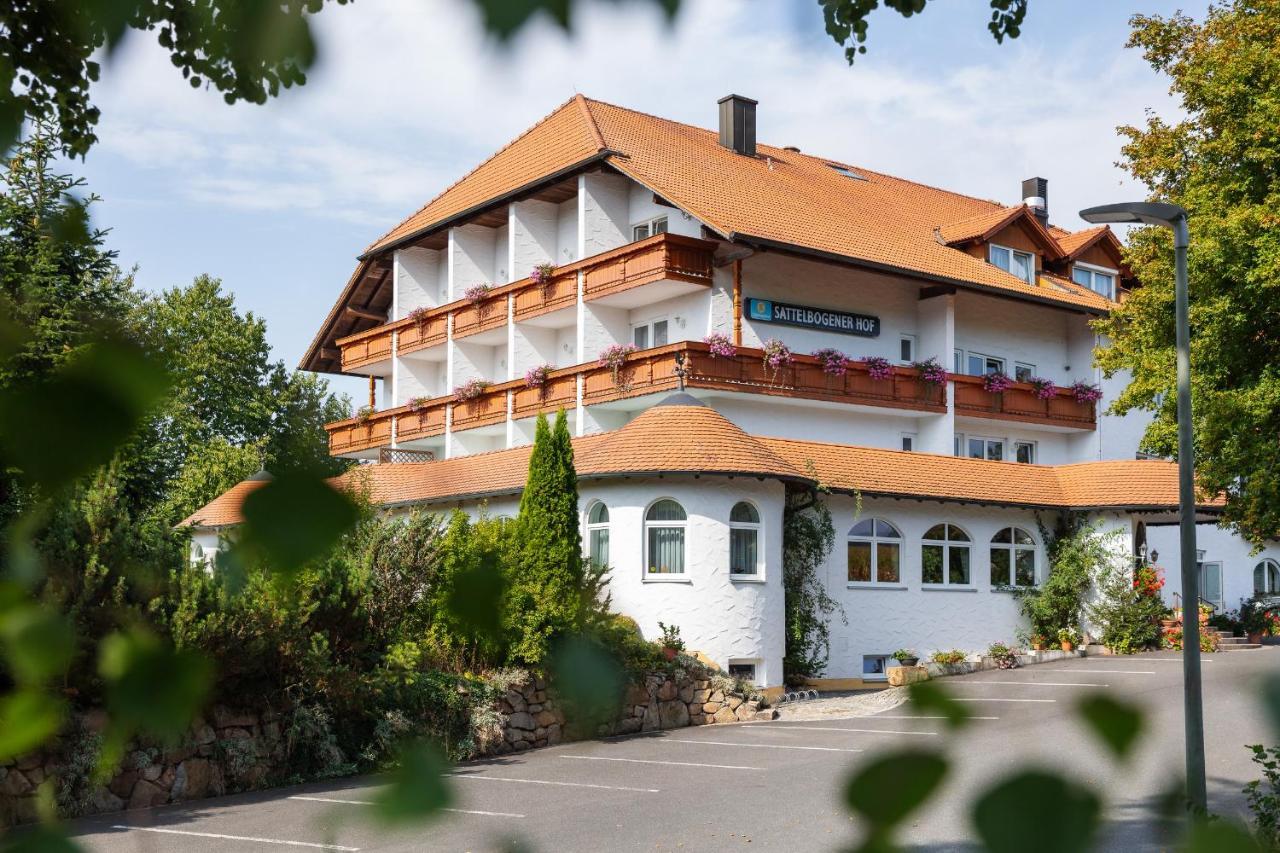 Sattelbogener Hof Hotel Traitsching Екстериор снимка