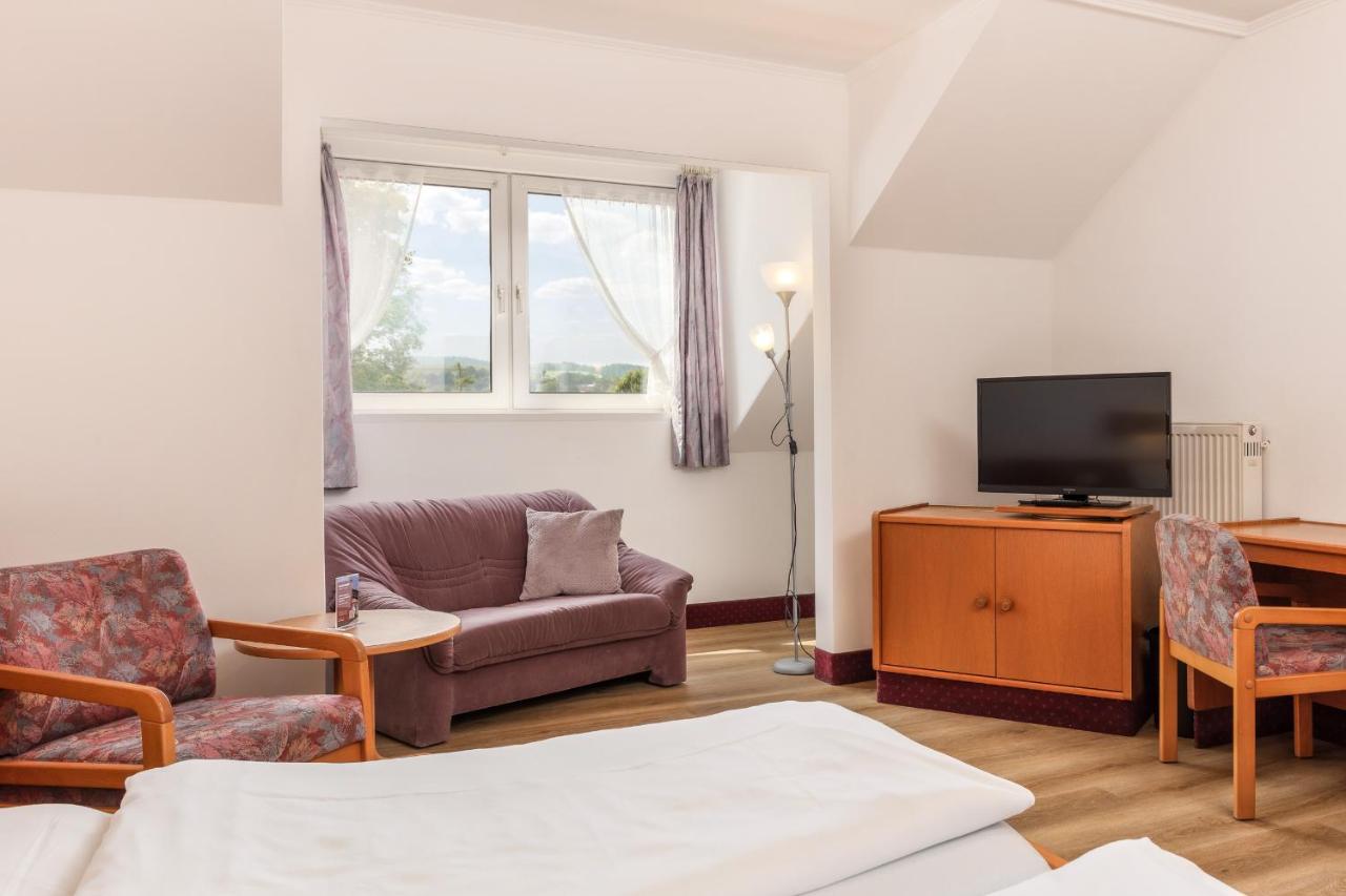 Sattelbogener Hof Hotel Traitsching Екстериор снимка