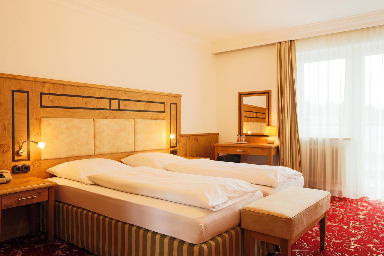 Sattelbogener Hof Hotel Traitsching Екстериор снимка